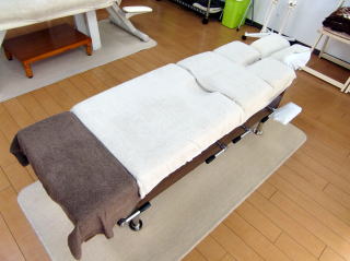 �啪�s�����̃J�C���v���N�e�B�b�N ���̉@ �@�@�@�@�u�}�i�J�C���v�@�g���\���x�b�g
�J�C�� ���� �}�i�J�C��